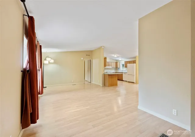 Photo 4 of Manufactured home for sale at 183 August Rd, Onalaska, WA 98570 | MLS# NWM2570836 | Listing updated on 2026-09-29