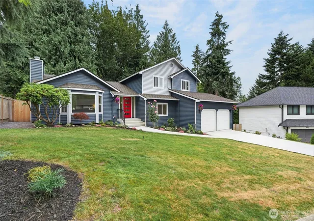 Photo 2 of Sale Pending at 4211 210 Th Pl Ne, Sammamish, WA 98074 | MLS# NWM2570838 | Listing updated on 2026-09-22