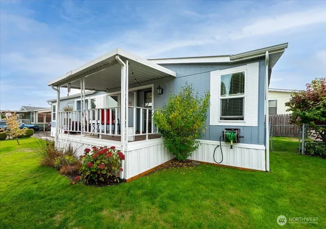 Photo 2 of Manufactured home for sale at 1701 73rd Street E #18, Tacoma, WA 98404 | MLS# NWM2570842 | Listing updated on 2026-10-05