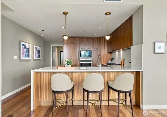Photo 4 of Condo for sale at 500 106th Avenue NE #3205, Bellevue, WA 98004 | MLS# NWM2570845 | Listing updated on 2026-09-24