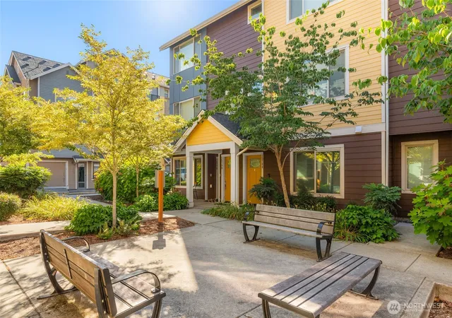 Photo 3 of Townhouse for sale at 15790 Ne 14th Alley, Bellevue, WA 98008 | MLS# NWM2570852 | Listing updated on 2026-09-24