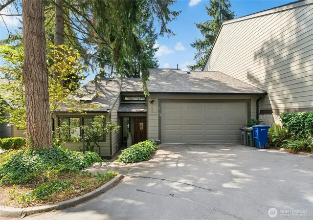 Photo 3 of Sale Pending at 9725 Ne Riverbend Dr #11C, Bothell, WA 98011 | MLS# NWM2570885 | Listing updated on 2026-09-21