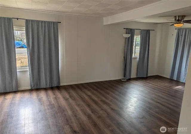 Photo 3 of Single family home for sale at 6701 V Pl, Long Beach, WA 98631 | MLS# NWM2570894 | Listing updated on 2026-09-21
