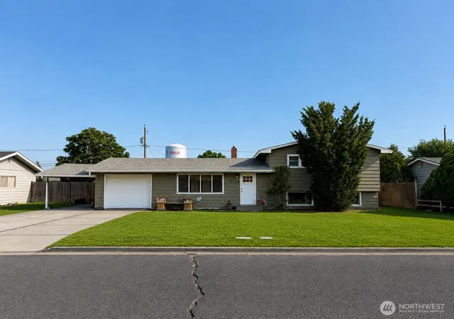 Photo 1 of Sale Pending at 1326 E Elm St, Othello, WA 99344 | MLS# NWM2570907 | Listing updated on 2026-09-30