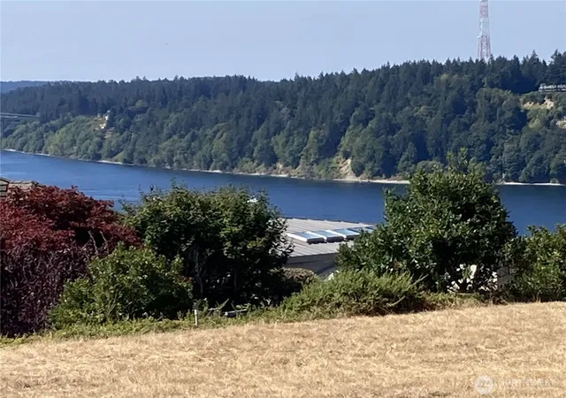 Photo 4 of Land for sale at 6723 N Parkview Ln, Tacoma, WA 98407 | MLS# NWM2570915 | Listing updated on 2026-09-22