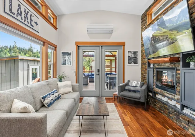 Photo 4 of Condo for sale at 990 S Lake Whatcom Blvd #36, Sedro Woolley, WA 98284 | MLS# NWM2570922 | Listing updated on 2026-09-21