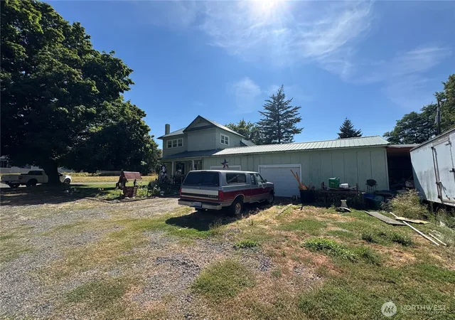 Photo 3 of Sale Pending at 610 S 5th Street, Dayton, WA 99328 | MLS# NWM2570929 | Listing updated on 2026-09-28