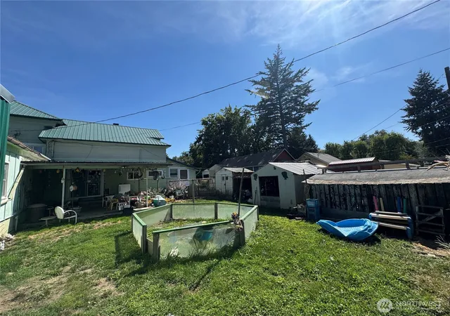 Photo 4 of Sale Pending at 610 S 5th Street, Dayton, WA 99328 | MLS# NWM2570929 | Listing updated on 2026-09-28