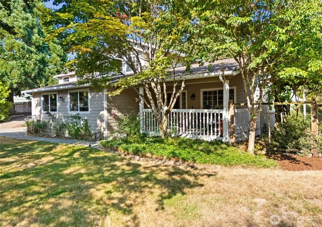 Photo 4 of Single family home for sale at 14205 77th Avenue E, Puyallup, WA 98373 | MLS# NWM2570945 | Listing updated on 2026-09-23