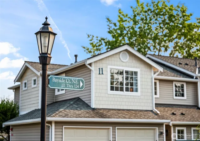 Photo 3 of Townhouse for sale at 4802 Nassau Ave NE #111, Tacoma, WA 98422 | MLS# NWM2570951 | Listing updated on 2026-09-24