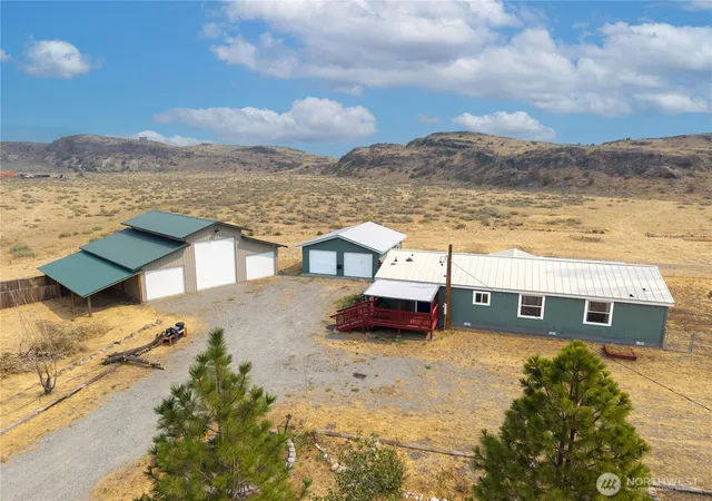 Photo 4 of Manufactured home for sale at 148 Riverside Cutoff Rd, Riverside, WA 98849 | MLS# NWM2570956 | Listing updated on 2026-09-23