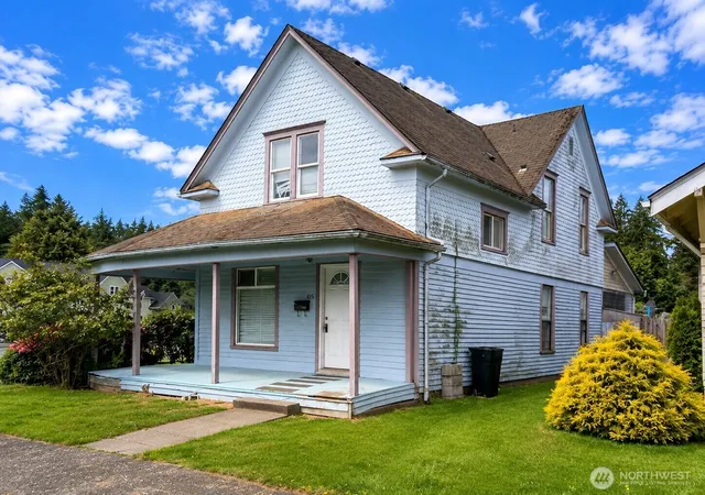 Photo 2 of Multi family home for sale at 803 Monroe St, Hoquiam, WA 98550 | MLS# NWM2570977 | Listing updated on 2026-09-23