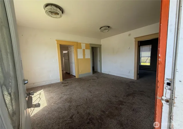 Photo 3 of Multi family home for sale at 803 Monroe St, Hoquiam, WA 98550 | MLS# NWM2570977 | Listing updated on 2026-09-23