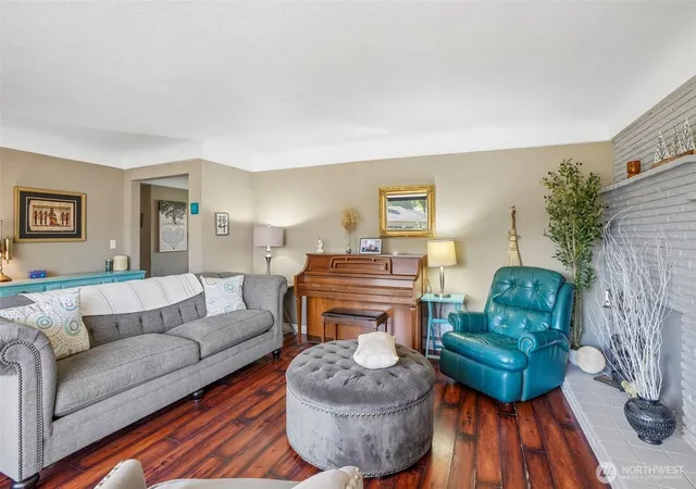 Photo 3 of Sale Pending at 3206 NE 49th Street, Vancouver, WA 98663 | MLS# NWM2571001 | Listing updated on 2026-09-25