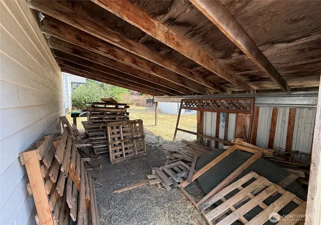 Photo 4 of Single family home for sale at 115 W 2nd Street, Waitsburg, WA 99361 | MLS# NWM2571010 | Listing updated on 2026-09-25
