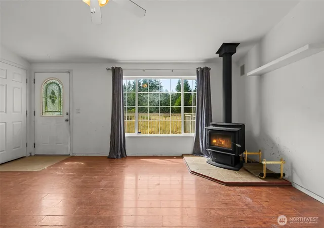 Photo 3 of Sale Pending at 19821 23rd St Sw, Lakebay, WA 98349 | MLS# NWM2571013 | Listing updated on 2026-09-25