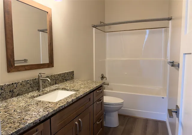 Photo 3 of Townhouse for sale at 3116 Sanderling Dr, Hoquiam, WA 98550 | MLS# NWM2571035 | Listing updated on 2026-10-22