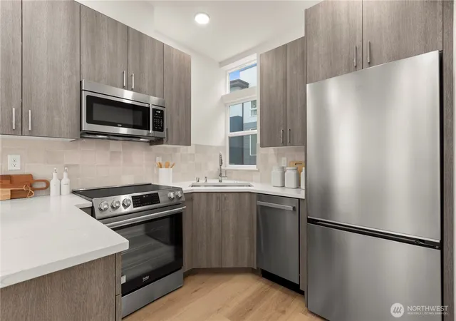 Photo 4 of Sale Pending at 1206 NW B 83rd St, Seattle, WA 98117 | MLS# NWM2571050 | Listing updated on 2026-09-28