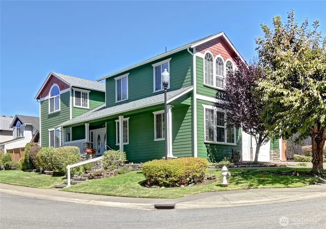 Photo 1 of Single family home for sale at 22126 102nd Pl Se, Kent, WA 98031 | MLS# NWM2571051 | Listing updated on 2026-09-23
