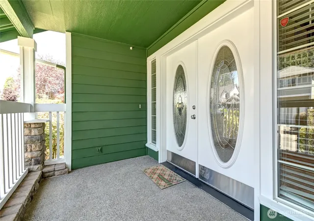 Photo 3 of Single family home for sale at 22126 102nd Pl Se, Kent, WA 98031 | MLS# NWM2571051 | Listing updated on 2026-09-23