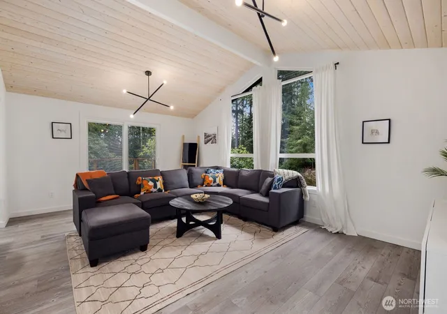 Photo 3 of Single family home for sale at 11132 Country Club Dr, Anderson Island, WA 98303 | MLS# NWM2571061 | Listing updated on 2026-09-23