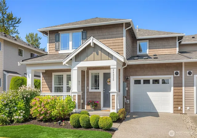 Photo 2 of Townhouse for sale at 24020 Ne 113th Place #37, Redmond, WA 98053 | MLS# NWM2571091 | Listing updated on 2026-09-19