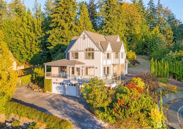 Photo 1 of Single family home for sale at 1015 Lone Tree Ct, Bellingham, WA 98229 | MLS# NWM2571112 | Listing updated on 2026-09-23