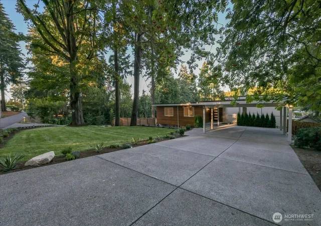 Photo 3 of Single family home for sale at 30230 23Rd Ave Sw, Federal Way, WA 98023 | MLS# NWM2571126 | Listing updated on 2026-09-23