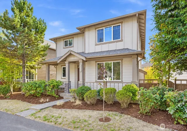 Photo 2 of Single family home for sale at 4589 Strathmore Cir Sw, Port Orchard, WA 98367 | MLS# NWM2571130 | Listing updated on 2026-09-26