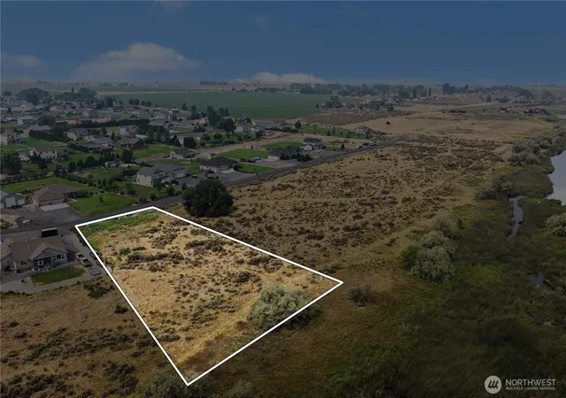 Photo 1 of Land for sale at 5775 Ne J6 Rd, Moses Lake, WA 98837 | MLS# NWM2571142 | Listing updated on 2026-10-03