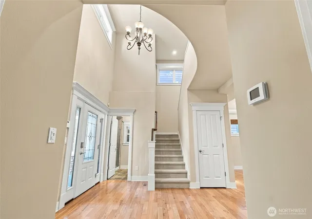 Photo 2 of Single family home for sale at 1131 236th Place Ne, Sammamish, WA 98074 | MLS# NWM2571180 | Listing updated on 2026-09-30
