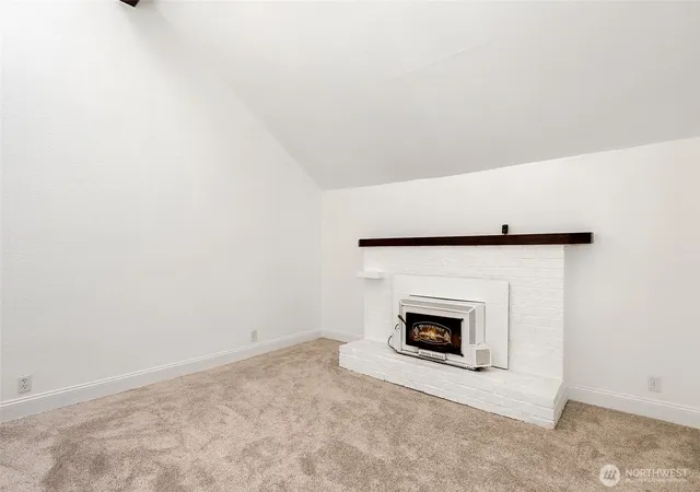 Photo 4 of Single family home for sale at 3106 C St SE, Auburn, WA 98002 | MLS# NWM2571190 | Listing updated on 2026-09-29
