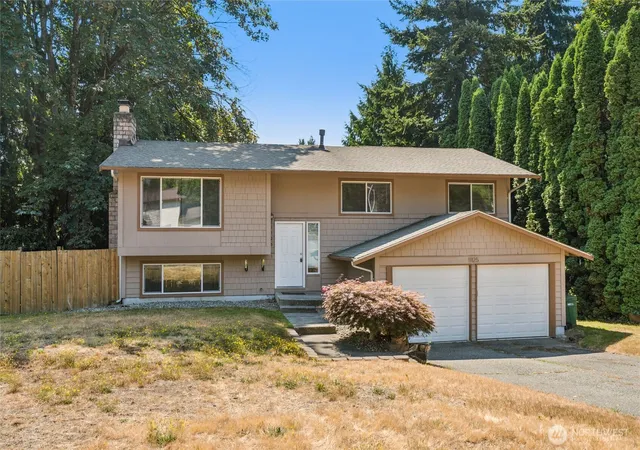 Photo 1 of Single family home for sale at 11125 129th Street, Kirkland, WA 98034 | MLS# NWM2571191 | Listing updated on 2026-09-24