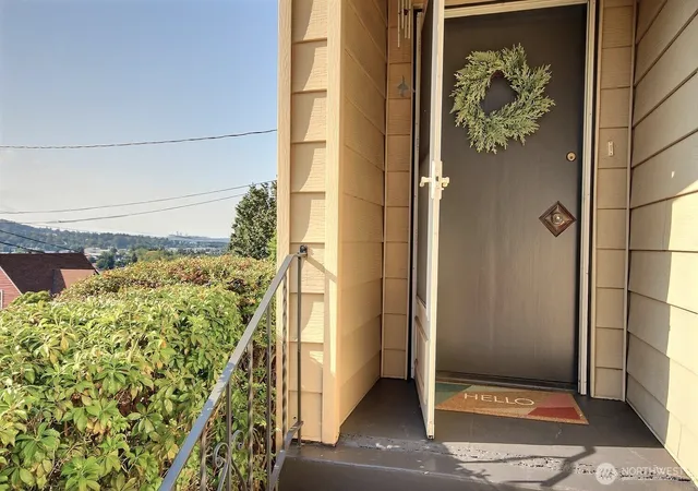 Photo 3 of Sale Pending at 326 Renton Ave S, Renton, WA 98057 | MLS# NWM2571208 | Listing updated on 2026-09-26