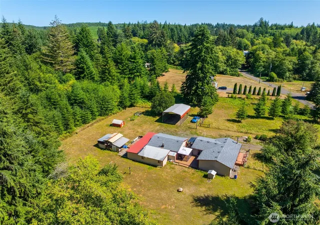 Photo 2 of Sale Pending at 82 Chenois Valley Rd, Hoquiam, WA 98550 | MLS# NWM2571215 | Listing updated on 2026-09-25