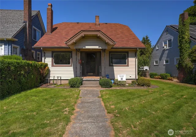 Photo 2 of Single family home for sale at 3111 N 11th St, Tacoma, WA 98406 | MLS# NWM2571216 | Listing updated on 2026-09-26