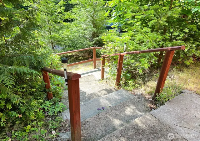 Photo 4 of Sale Pending at 311130 US Hwy 101, Brinnon, WA 98320 | MLS# NWM2571225 | Listing updated on 2026-09-28