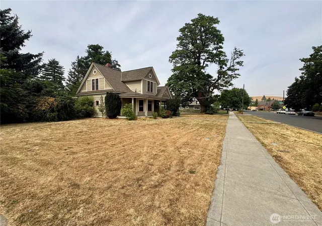 Photo 2 of Sale Pending at 314 South 2nd, Dayton, WA 99328 | MLS# NWM2571232 | Listing updated on 2026-10-02