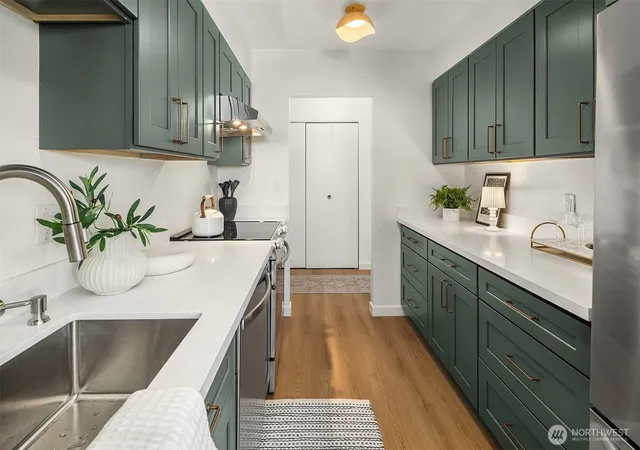 Photo 3 of Condo for sale at 4540 8th Avenue NE #1002, Seattle, WA 98105 | MLS# NWM2571241 | Listing updated on 2026-10-01