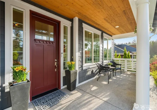 Photo 4 of Single family home for sale at 9919 NE 162nd Street, Bothell, WA 98011 | MLS# NWM2571252 | Listing updated on 2026-10-01