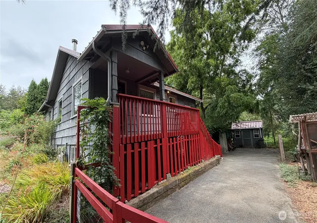Photo 1 of Single family home for sale at 15122 S 42nd Avenue, Tukwila, WA 98188 | MLS# NWM2571266 | Listing updated on 2026-09-25