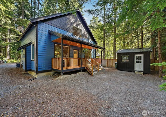 Photo 2 of Single family home for sale at 31219 555th Street E, Ashford, WA 98304 | MLS# NWM2571280 | Listing updated on 2026-09-29
