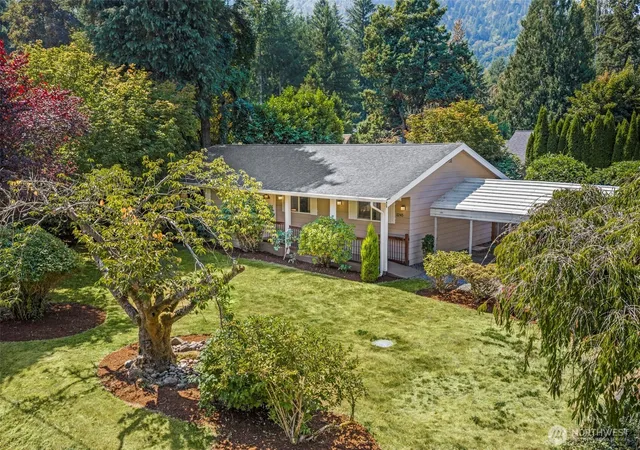 Photo 1 of Single family home for sale at 1245 6th Avenue Se, Issaquah, WA 98027 | MLS# NWM2571284 | Listing updated on 2026-09-25
