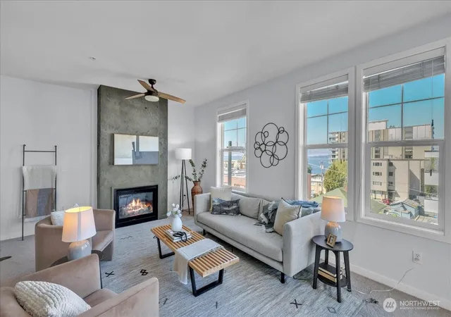 Photo 3 of Condo for sale at 530 4th Avenue W #410, Seattle, WA 98119 | MLS# NWM2571297 | Listing updated on 2026-09-25