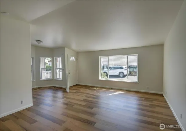 Photo 4 of Sale Pending at 5323 W Eagle Ln SW, Olympia, WA 98512 | MLS# NWM2571307 | Listing updated on 2026-09-26