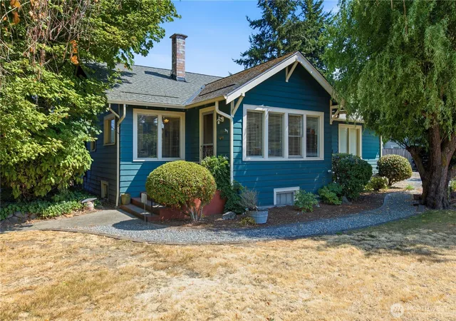 Photo 1 of Single family home for sale at 1002 21st Street Se, Auburn, WA 98002 | MLS# NWM2571315 | Listing updated on 2026-09-25