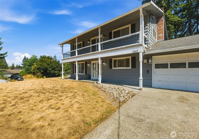 Photo 3 of Single family home for sale at 7804 Bobcat Dr Se, Lacey, WA 98503 | MLS# NWM2571339 | Listing updated on 2026-09-30