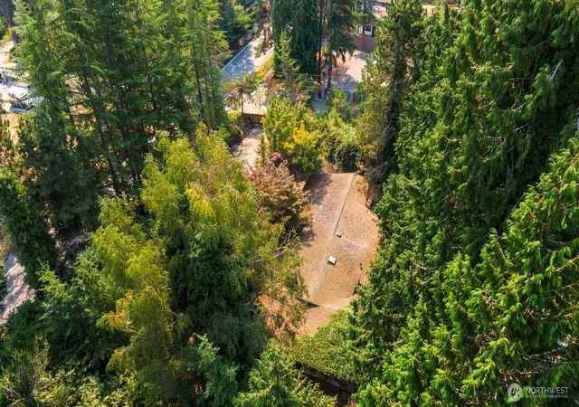 Photo 3 of Sale Pending at 2843 140Th Ave Ne, Bellevue, WA 98005 | MLS# NWM2571345 | Listing updated on 2026-09-23