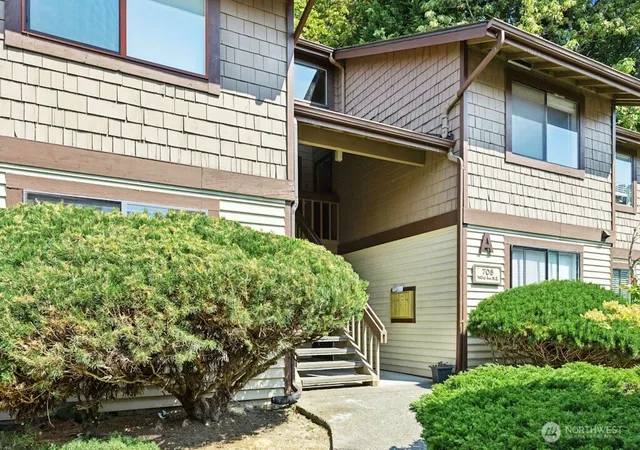 Photo 2 of Sale Pending at 705 143rd Ave Ne #A2, Bellevue, WA 98007 | MLS# NWM2571361 | Listing updated on 2026-10-02