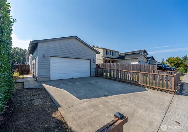 Photo 3 of Single family home for sale at 139 Hannah Ln, Chehalis, WA 98532 | MLS# NWM2571363 | Listing updated on 2026-09-30